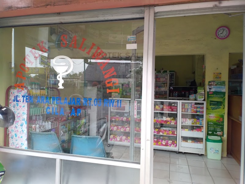 Mengapa Apotek Ariyanti Farma Jadi Rujukan Warga Adipala untuk Kesehatan & Kecantikan?